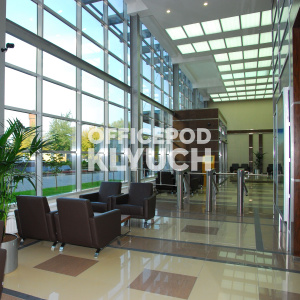 Бизнес-центр "West Plaza"