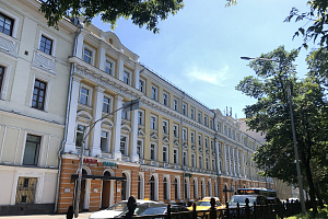 Деловой центр "Лубянский" 5 222.0  Аренда