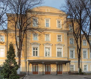 Знаменский Б. пер, д 2 стр 3, Москва
