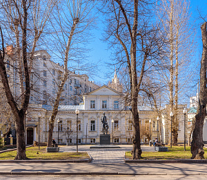 Левшинский Б. пер, д 6 стр 1, Москва