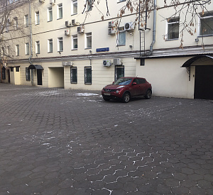 Серпуховская Б. ул, д 14/13 стр 1, Москва Здание целиком 2005.0  Аренда