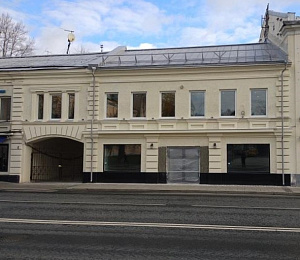 Петровка ул, д 34 стр 1, Москва