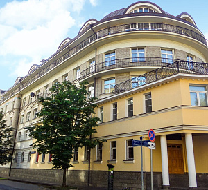 Пионерская Б. ул, д 20, Москва Цоколь 220.0  Аренда