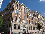 Смоленский б-р, д 4, Москва