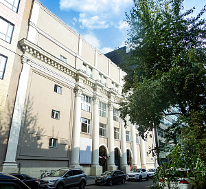 Татарская Б. ул, д 35 стр 4, Москва 1 706.0 349 Аренда