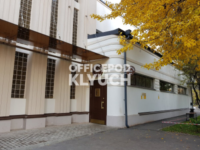 Усачева ул, д 10 стр 1, Москва