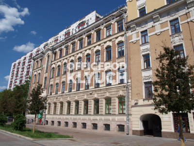 Смоленский б-р, д 4, Москва