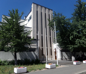 Усачева ул, д 10 стр 1, Москва