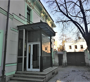 Остоженка ул, д 24, Москва Здание целиком 1500.0  Аренда