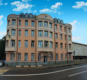 Плющиха ул, д 55 стр 2, Москва Здание целиком 2372.0  Продажа