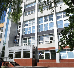 Бизнес-центр "Смена" 4 450.0  Аренда