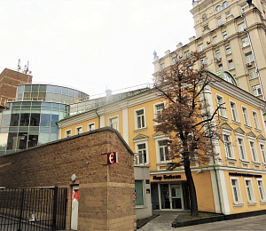 Валовая ул, д 8 стр 1, Москва 