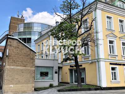 Валовая ул, д 8 стр 1, Москва 